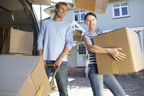 Load-based quote example for a Colindale apartment move